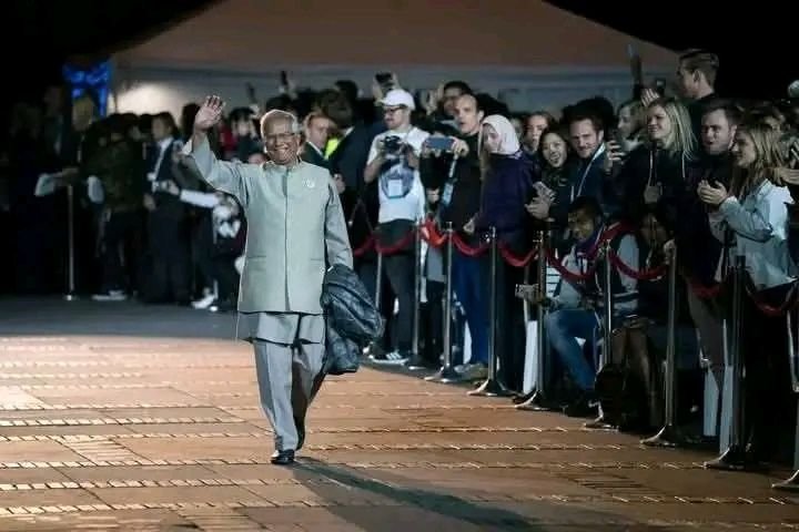 বাংলার ইতিহাসে গত ৮৬ বছরে জন্ম নেয়া একমাত্র গ্লোবাল সেলিব্রেটি হলেন প্রফেসর মোহাম্মদ ইউনুস